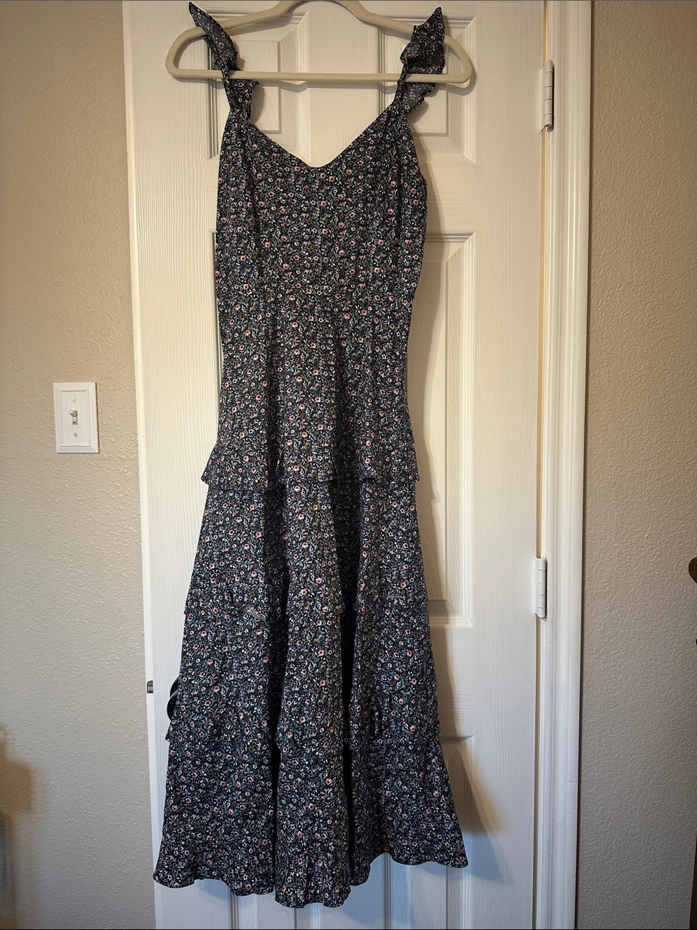 Floral Tie-Strap Maxi Dress in Navy